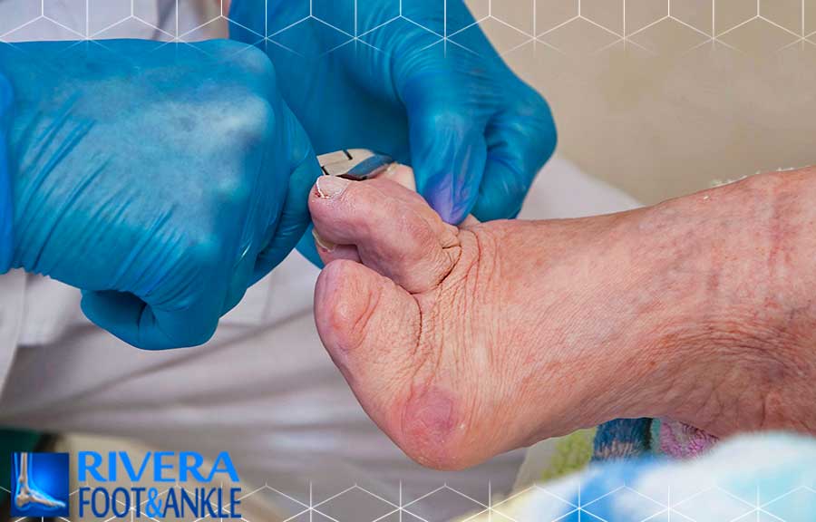 16 Houston Foot Ankle Surgical